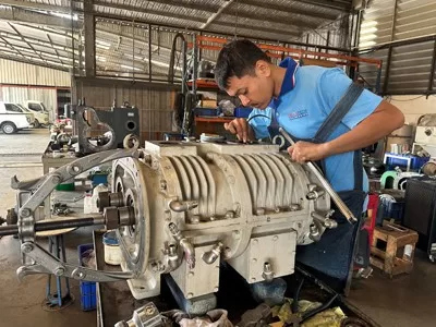 ซ่อมปั๊มสุญญากาศ repair vacuum pump