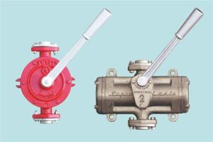 EX, SL : Hand pumps